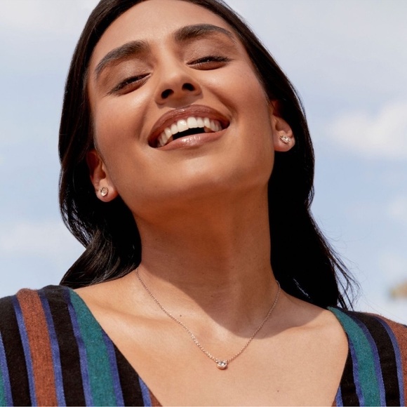 NWT Coach | Open Circle Necklace and Tea Rose Stud Set - Picture 5 of 10